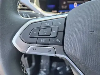 Volkswagen Taos 2022 SE 4dr SUV