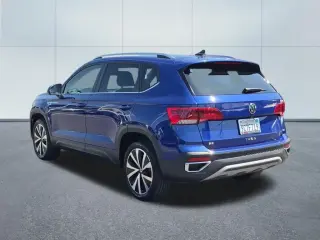 Volkswagen Taos 2022 SE 4dr SUV