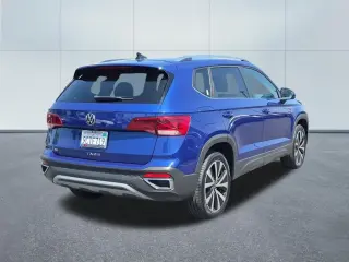 Volkswagen Taos 2022 SE 4dr SUV