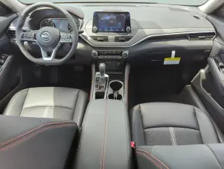 Nissan Altima 2025 2.5 SR 4p Sedan