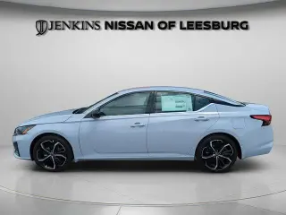 Nissan Altima 2025 2.5 SR 4p Sedan