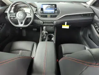 Nissan Altima 2025 2.5 SR 4p Sedan