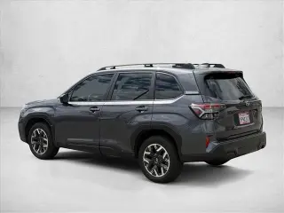 Subaru Forester 2025 AWD Base 4p Crossover