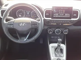 Hyundai VENUE 2022 Limited 4p Crossover