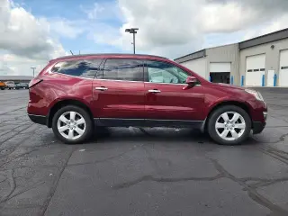 Chevrolet Traverse 2016 LT 4p SUV con 1LT
