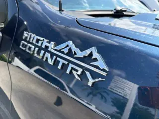 Chevrolet Silverado 1500 2022 4x2 High Country 4p Crew Cab 5,8 ft. SB