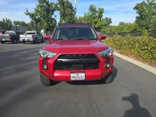 Toyota 4Runner 2022 4x4 SR5 SUV de 4 puertas