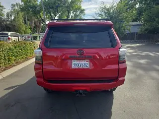Toyota 4Runner 2022 4x4 SR5 SUV de 4 puertas