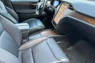 Tesla Model X 2019 AWD 75D 4dr SUV