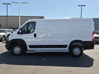 Ram ProMaster 2025 Tradesman 2500 136 WB 3dr Low Roof Cargo Van w/o Passenger Seat