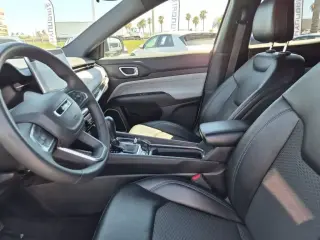 Jeep Compass 2024 4x4 Latitude 4p SUV