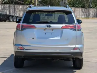 Toyota RAV4 2016 LE 4p SUV