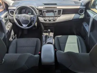 Toyota RAV4 2016 LE 4p SUV