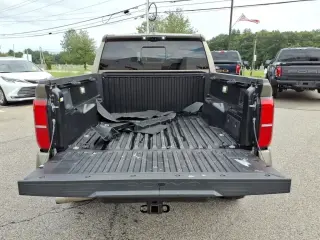 Toyota Tacoma 2024 4x4 TRD Sport 4p Puerta Doble 5.0 ft SB 8V