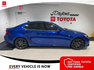 Lexus IS 200t 2016 4p Sedan