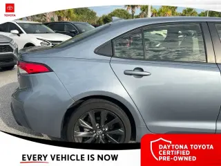 Toyota Corolla Hybrid 2025 SE 4p Sedan