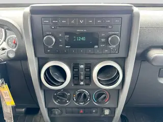 Jeep Wrangler Unlimited 2008 4x4 Sahara 4p SUV