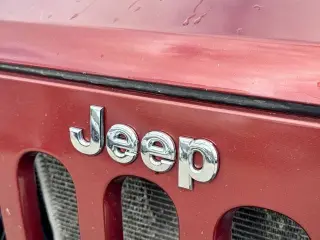 Jeep Wrangler Unlimited 2008 4x4 Sahara 4p SUV