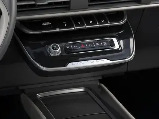 Lincoln Corsair 2026 Premiere 4p SUV