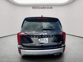 Kia Telluride 2023 AWD S 4dr SUV