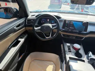 Volkswagen Atlas Cross Sport 2025 SE 4p SUV