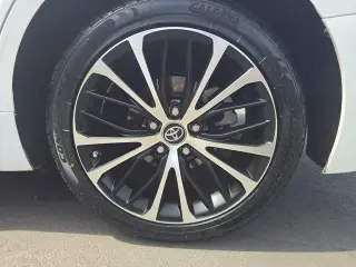 Toyota Camry 2019 SE 4p Sedan