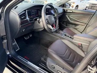 Volkswagen Jetta GLI 2024 Autobahn 4p Sedán 7A