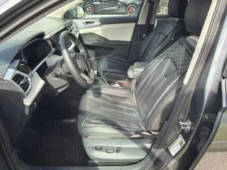 Volkswagen Taos 2025 SE 4p SUV