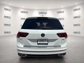 Volkswagen Tiguan 2022 AWD SEL R-Line 4Motion 4p SUV