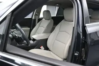 Cadillac XT4 2023 Lujo 4p Crossover