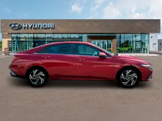Hyundai ELANTRA 2024 Limited 4p Sedan