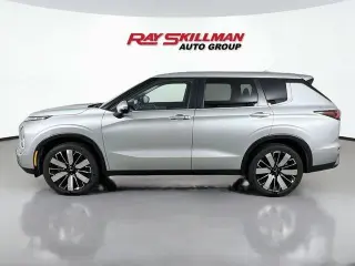 Mitsubishi Outlander 2025 SE 4p SUV