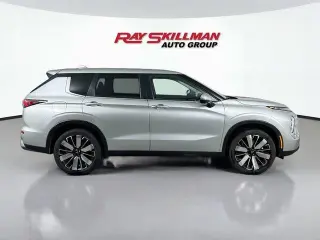Mitsubishi Outlander 2025 SE 4p SUV