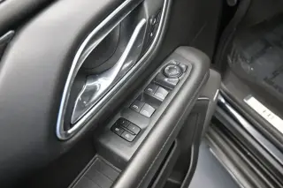 Chevrolet Suburban 2024 4x4 LT 4p SUV