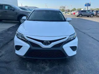 Toyota Camry 2020 SE 4p Sedan