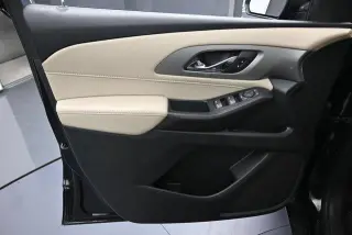 Chevrolet Traverse 2022 LS 4p SUV con 1LS