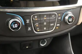 Chevrolet Traverse 2022 LS 4p SUV con 1LS