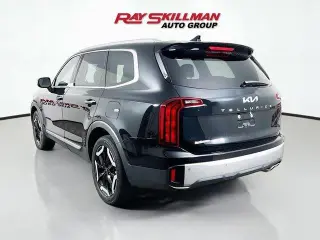 Kia Telluride 2024 S 4p SUV
