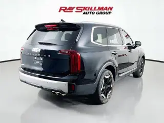 Kia Telluride 2024 S 4p SUV