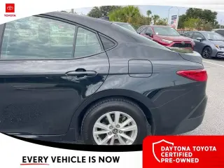 Toyota Camry 2025 LE 4p Sedan