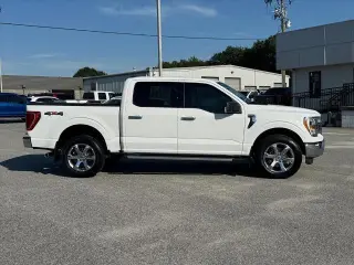 Ford F-150 2023 4x4 Platinum 4p SuperCab 5.5 ft. SB