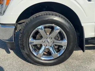 Ford F-150 2023 4x4 Platinum 4p SuperCab 5.5 ft. SB