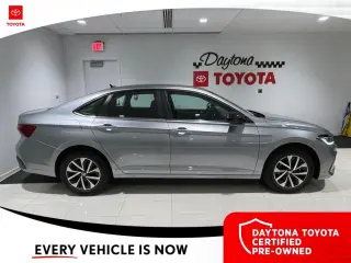 Volkswagen Jetta 2025 S 4p Sedán