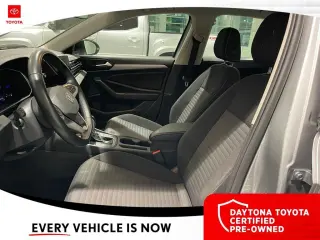 Volkswagen Jetta 2025 S 4p Sedán