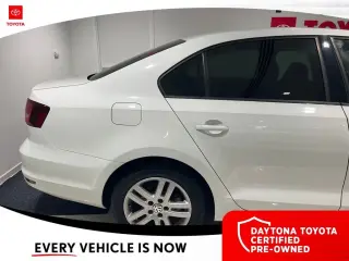 Volkswagen Jetta 2018 1.4T S 4p Sedán 6A