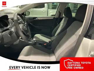 Volkswagen Jetta 2018 1.4T S 4p Sedán 6A