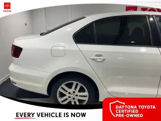Volkswagen Jetta 2018 1.4T S 4p Sedán 6A
