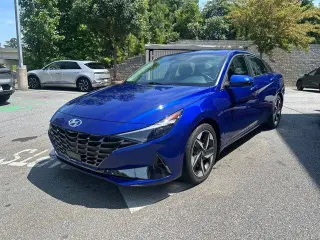 Hyundai ELANTRA 2022 Limited Sedán 4p