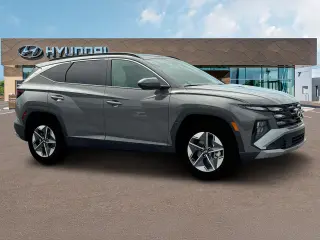 Hyundai TUCSON 2025 SEL 4p SUV