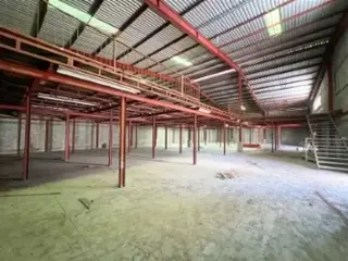 Arriendo Nave de 1.600 m2
